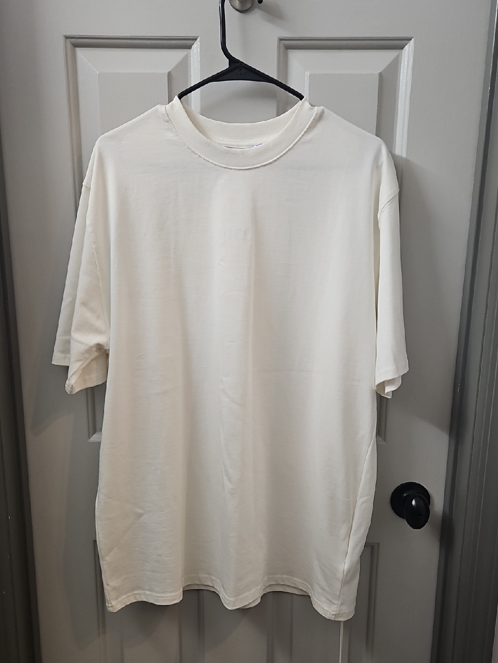 Off White Classic Crewneck T‑Shirt in Off‑White